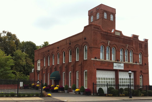 Dakin Humane Society | Rating: 4.6 | 1037 Reviews | 171 Union St